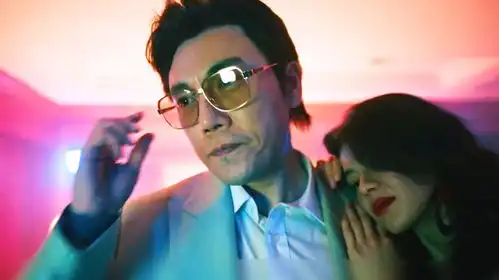 扫毒风暴根据现实版绝命毒师刘招华真实案例改编