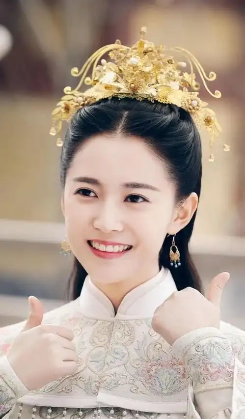 新版倚天屠龙记里的赵敏也太美了,清新可人不输贾静雯