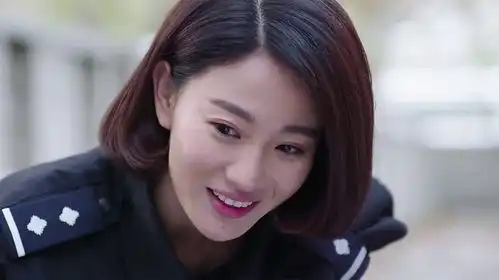 乌龙闯情关里的美丽太后,惊艳一时,现在沦为配角
