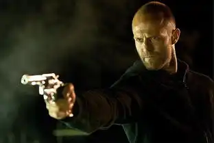 杰森斯坦森招牌pose摆一起分不清是哪部片
