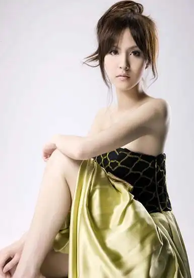 魏蔓回到爱以前剧照魏蔓学生照魏蔓艺术照及高清壁纸图片
