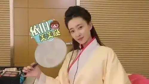 40女神凭素颜碾压90后女星优弹素,让你活出满满少女感
