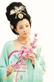 荧屏风行瘦版杨贵妃两部戏殷桃对决伊能静
