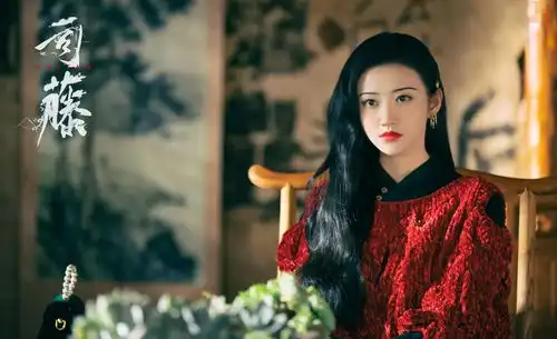 景甜司藤为什么会大火,分析原因离不开这几点
