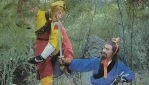 红孩儿被观音提拔进入神仙体制,为何牛魔王夫妇不悦,反恨悟空
