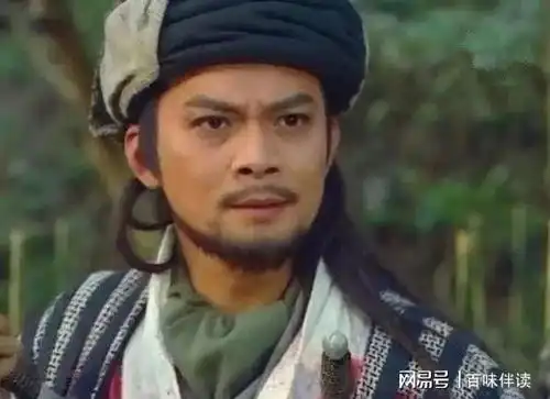 黄日华版乔峰经典,胡军版乔峰硬汉,钟汉良版乔峰新潮,你喜欢谁
