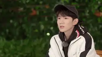 演员请就位董力输给了郭俊辰,大家还记得王源对他的鼓励吗