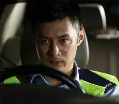 余文乐黄秋生做车手打造警匪版头文字d