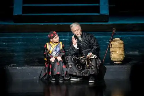 吴樾刘佩琦等主演,话剧大宅门将首登成都舞台
