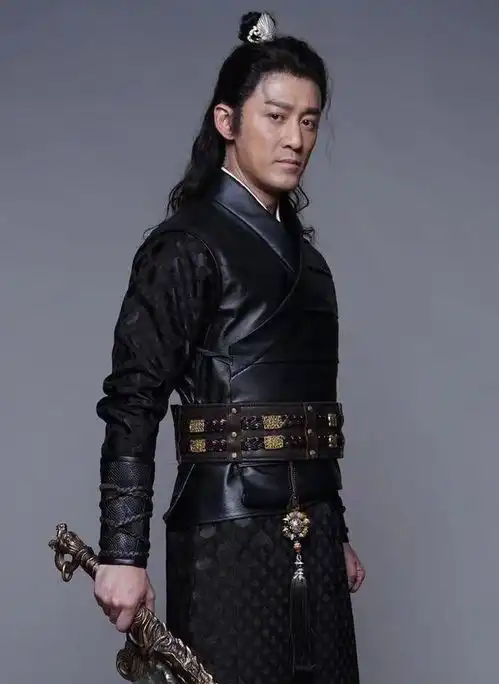 五版张无忌近况马景涛走穴捞金,李连杰曾沧桑憔悴今状态好
