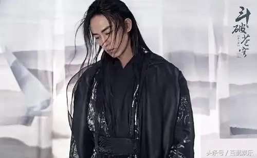 斗破苍穹打光也太直男了,镜头堪比照妖镜