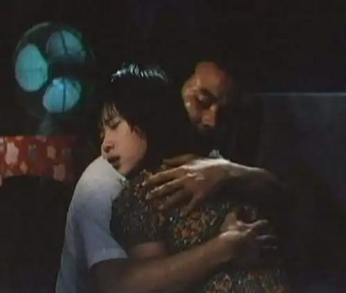 80年代最大胆女神,释小龙都被迷住,今年近60仍风韵犹存