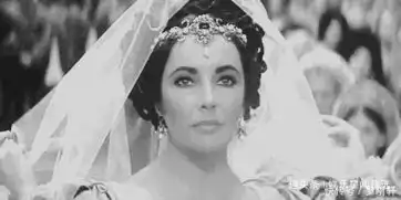 油条发卷一丝不乱,10岁童星泰勒生活在167英亩的电影王国