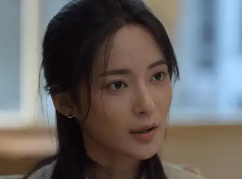 乔家的儿女孙小茉怀了陈俊良的孩子,对方不仅不认说话也难听