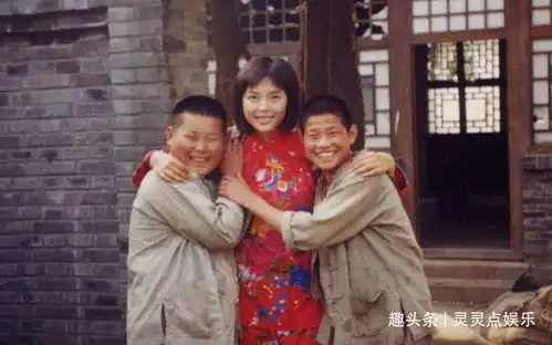 张一山耍大牌缺席小兵张嘎胖墩新婚,饭圈文化不必延伸
