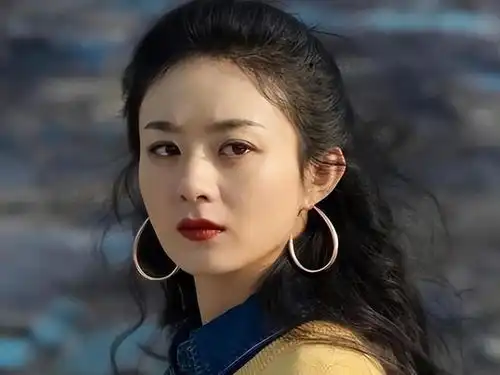 事实证明,36岁人间清醒的赵丽颖,已经走上了演员的另一条路
