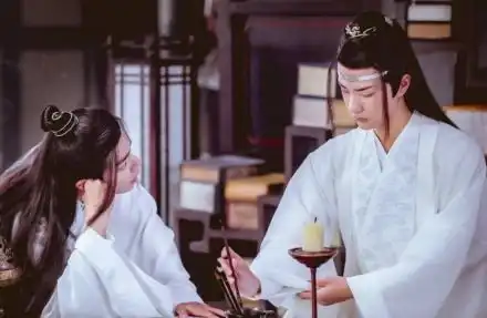 天官赐福即将影视化,陈情令导演执导,男主侯明昊成毅呼声高
