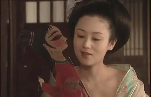 她被称为大陆第一美人看到年轻时的照片,才知道她有多美
