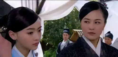 吴谨言,除了魏璎珞你还能演什么
