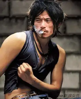 史上极品乞丐犀利哥ps全集素人也有出头天
