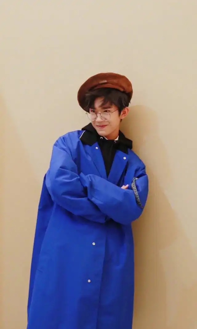 易烊千玺人生不会辜负这样的你
