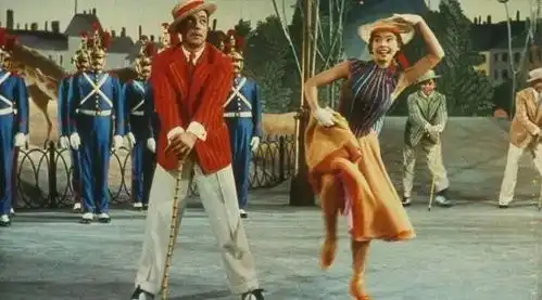 这部电影火到不行,但去影院之前还有这些必须了解