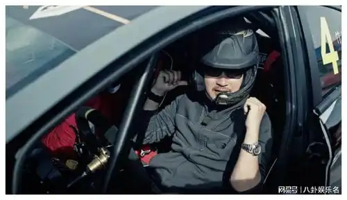 韩寒飞驰人生2票房狂飙破30亿,再获成功,称雄电影界
