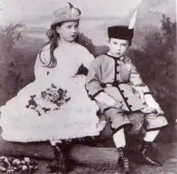 茜茜公主和她孩子们的关系,竟然是这样......
