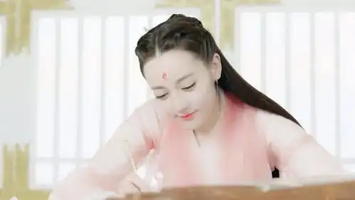 与君初相识最新剧照,女配个个神仙颜值,网友直呼热巴有压力