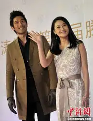 2010星光大典让子弹飞剧组闪耀亮相红毯