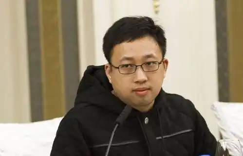 于正有些女演员不知好歹,我花几百万把她翻红,还叽哇一堆废话