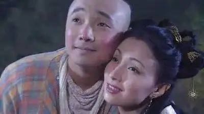 陶虹参加节目近照,皮肤状态很好,网友感觉小龙女的感觉好像还在
