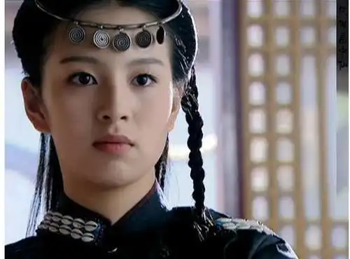 有种整容叫15年后的阿奴曾胖到认不出如今32岁美到犯规