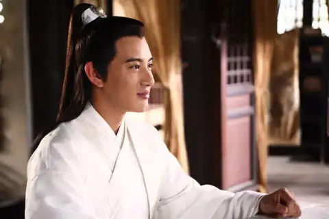 迪丽热巴古装扮相被质疑,异域风情的他们真的不适合古装戏吗