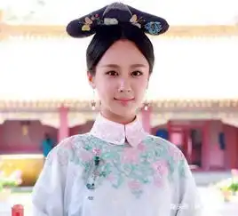 杨紫翻拍还珠格格,当看到五阿哥后,网友熬夜也要追
