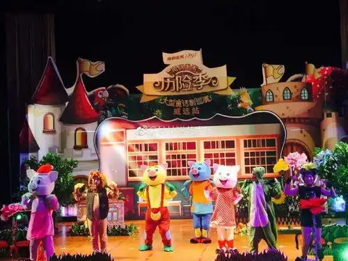 元旦开放福州这里可以免费看专业的儿童剧,白雪公主奇遇记爱丽丝梦游仙境假期赶紧带娃走起吧
