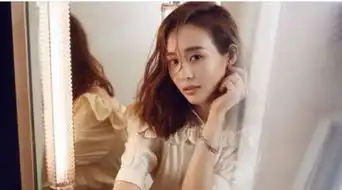 为读书放弃女一号,为工作放弃富二代,36岁美得连张翰都流连忘返