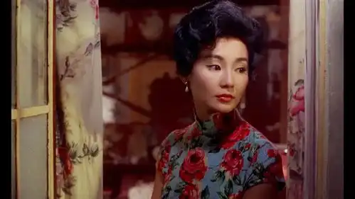 芳华绝代,绽放府门丨国投.襄阳府旗袍秀魅力上演
