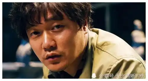 12年前一夜爆火,甘愿被刘德华抽33个耳光好狠一男的