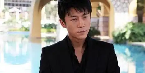 陈坤杨幂被她捧红,但亲儿子17年却捧不红,改名后被张嘉译带火
