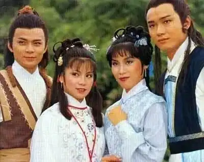 梁羽生的巅峰作品,细读起来有点类似金庸的射雕英雄传