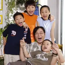 15年前的热播剧,认出了关晓彤,认出包贝尔,却没认出她剧中
