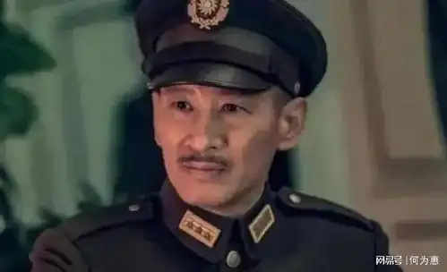 杜聿明刚到东北,蒋介石就连做两件事,杜聿明无奈长叹东北必丢

