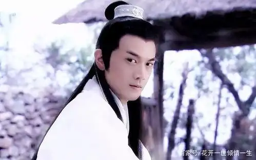 尹正遮天路透,臃肿憔悴疲态尽显,网友期待他的整容式演技
