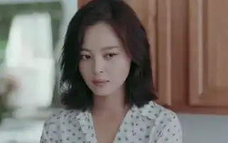 男子多次背叛婚姻后,和妻子开出条件只要你不闹,我给你两套房
