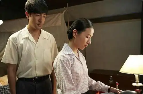 不笑场吗44岁董洁新剧演女儿,喊大10岁王琳叫妈妈