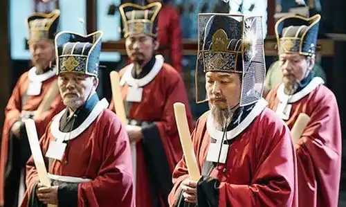 宋仁宗即位,宋廷暗流涌动垂帘听政的刘娥,该如何挥剑斩乱麻