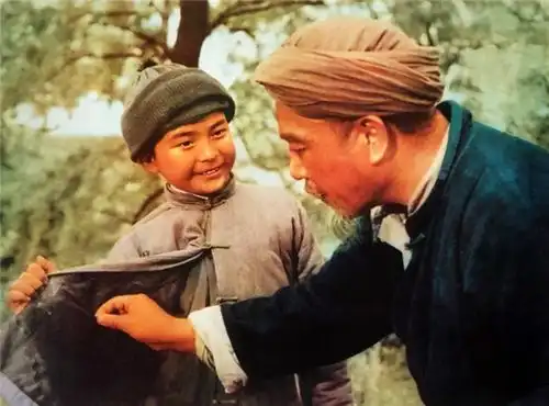 闪闪的红星幕后潘冬子成全民偶像,胡汉三成经典反派
