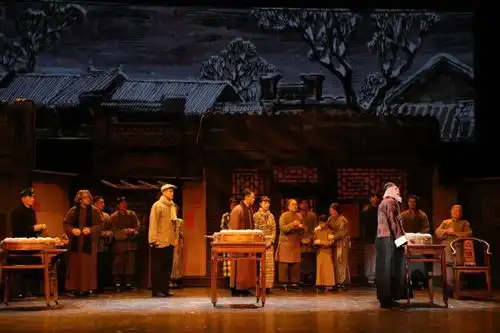 暌违十年,下周开演众多戏骨实力参演,致敬经典