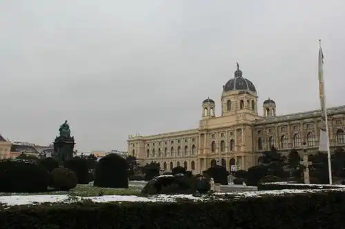 童话里的公主见不得光茜茜公主风光大婚,之后却被婆婆毁了人生
